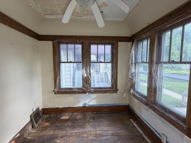 4621 N 30th STREET, Milwaukee, WI 53209