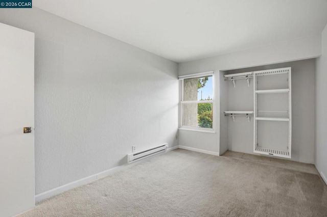2420 Pleasant Hill Rd 1, Pleasant Hill, CA 94523