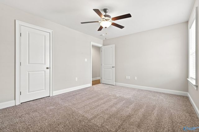 15543 Ironcrest Drive NW, Harvest, AL 35749