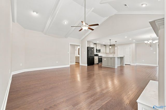 15543 Ironcrest Drive NW, Harvest, AL 35749