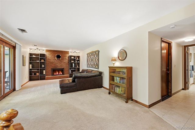 7582 S Ames Way, Littleton, CO 80128