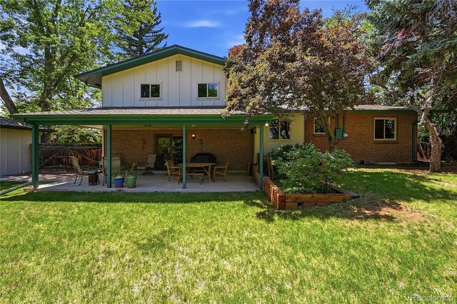 7582 S Ames Way, Littleton, CO 80128