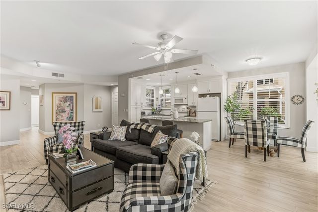 24796 Lakemont Cove LN 101, Bonita Springs, FL 34134