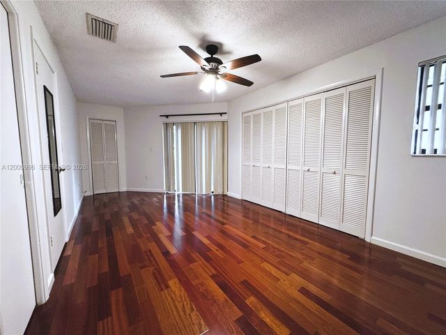 3054 Center St 3054, Miami, FL 33133