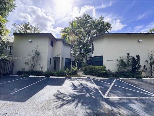 3054 Center St 3054, Miami, FL 33133