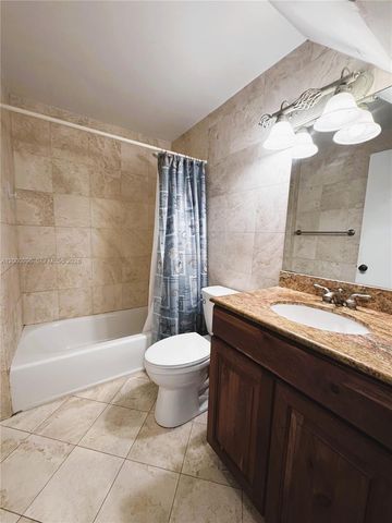 3054 Center St 3054, Miami, FL 33133