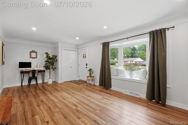 595 Byron Street, Plymouth, MI 48170
