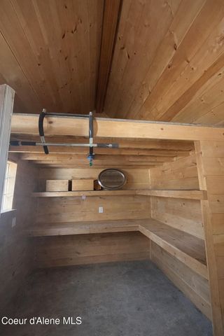 391 Champs Rd, Bonners Ferry, ID 83805