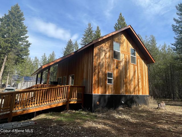 391 Champs Rd, Bonners Ferry, ID 83805
