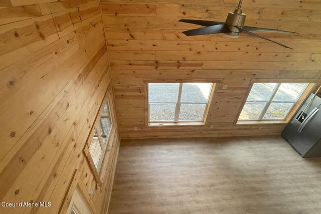 391 Champs Rd, Bonners Ferry, ID 83805