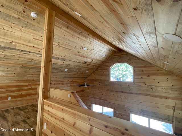 391 Champs Rd, Bonners Ferry, ID 83805