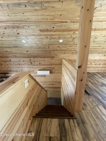 391 Champs Rd, Bonners Ferry, ID 83805