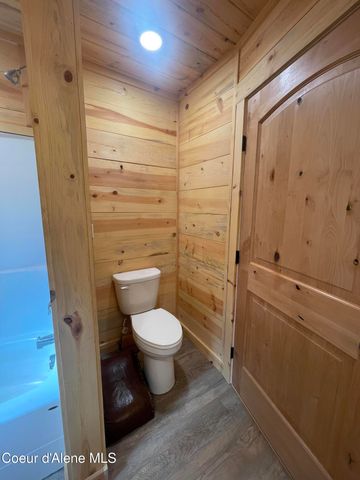 391 Champs Rd, Bonners Ferry, ID 83805