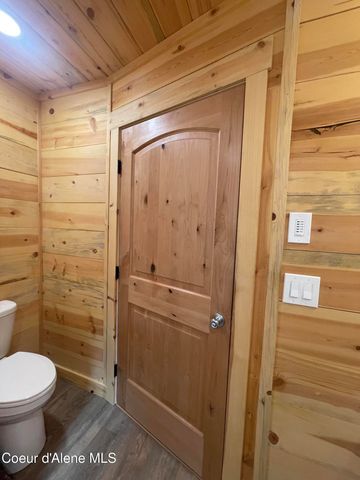 391 Champs Rd, Bonners Ferry, ID 83805