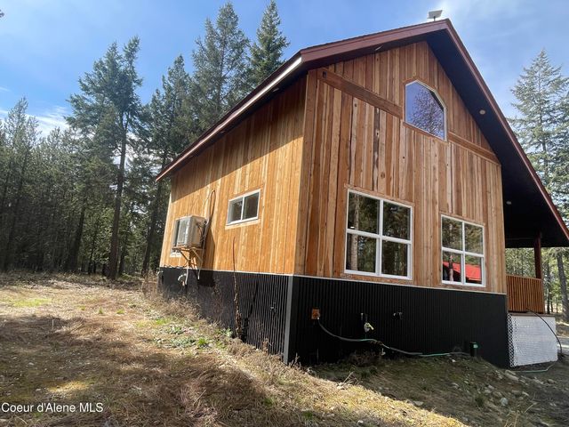391 Champs Rd, Bonners Ferry, ID 83805