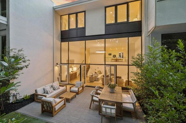 140 Stone Pine Lane, Menlo Park, CA 94025