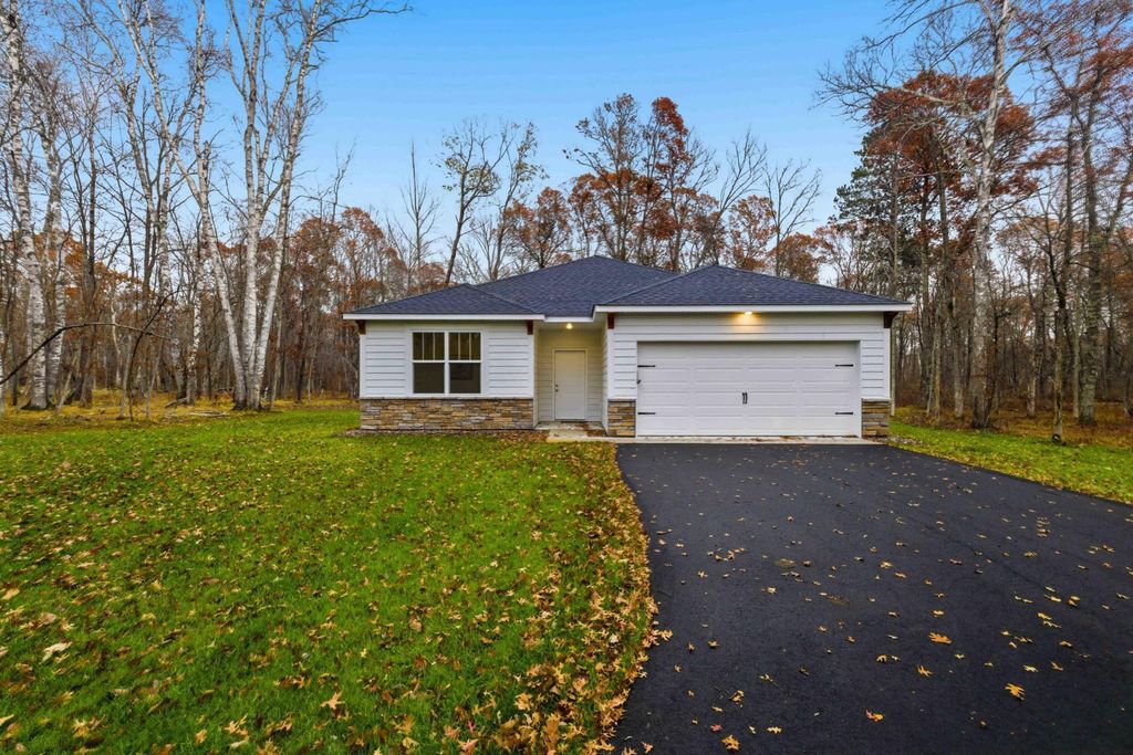 35632 Bonnie Lakes Road, Crosslake, MN 56442
