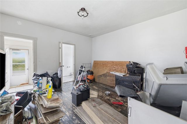 304 Division St, West Mifflin, PA 15122