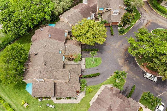 7102 Woodmont Way, Tamarac, FL 33321