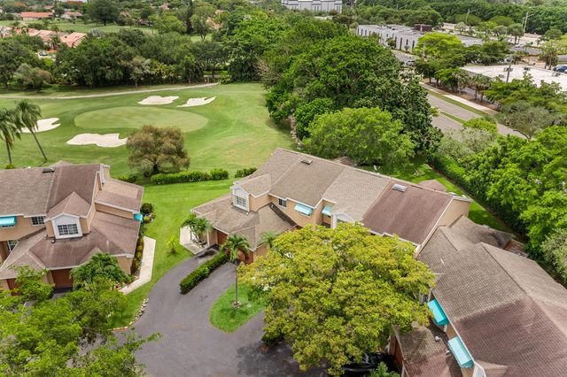 7102 Woodmont Way, Tamarac, FL 33321