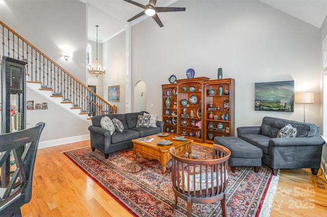 6782 Barefoot Cove Court, Denver, NC 28037