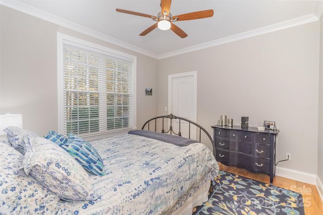 6782 Barefoot Cove Court, Denver, NC 28037