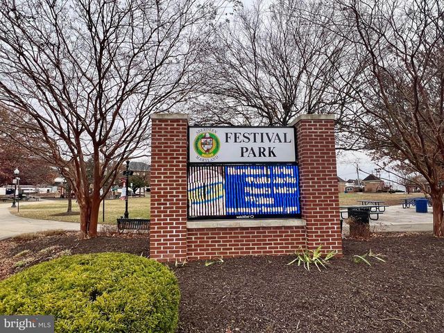 303 GRACEFORD DR, Aberdeen, MD 21001