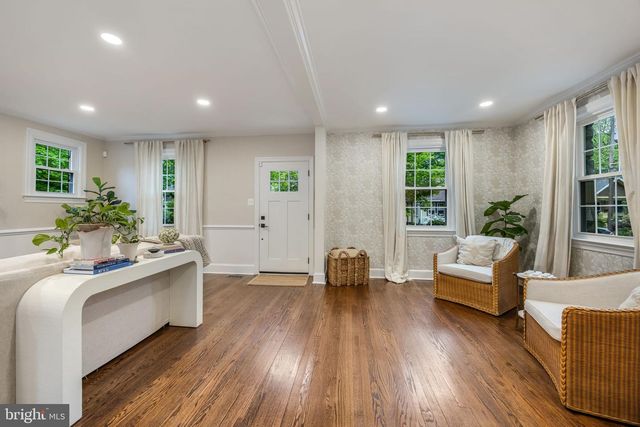 222 E OXFORD AVE, Alexandria, VA 22301