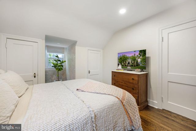 222 E OXFORD AVE, Alexandria, VA 22301