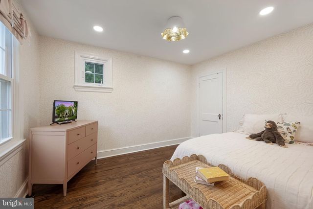 222 E OXFORD AVE, Alexandria, VA 22301