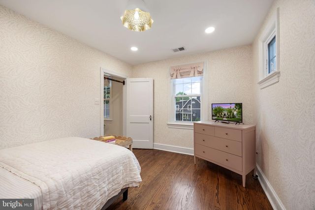 222 E OXFORD AVE, Alexandria, VA 22301