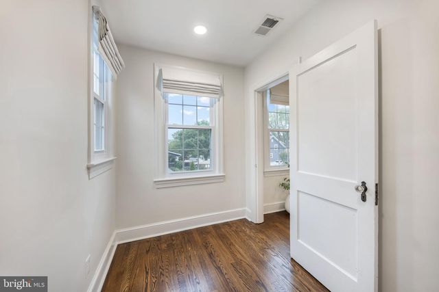 222 E OXFORD AVE, Alexandria, VA 22301