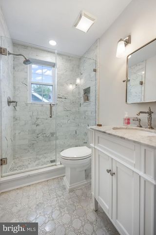 222 E OXFORD AVE, Alexandria, VA 22301