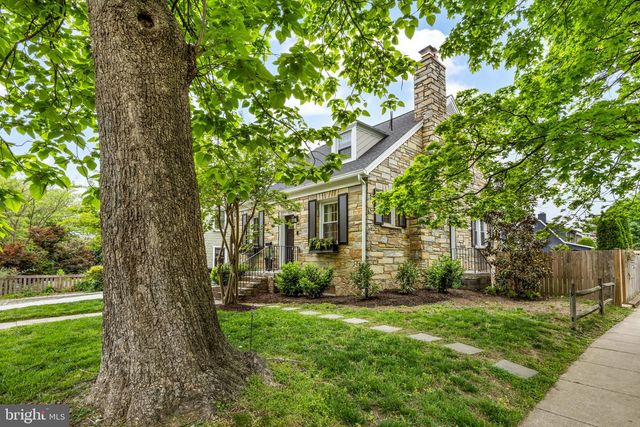 222 E OXFORD AVE, Alexandria, VA 22301