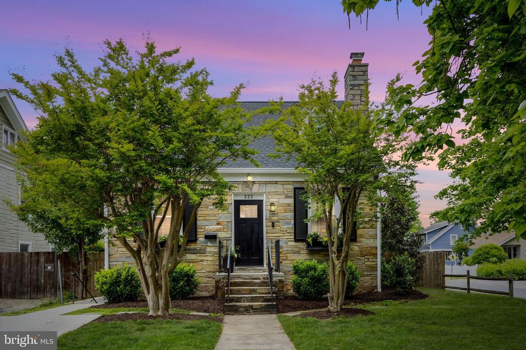 222 E OXFORD AVE, Alexandria, VA 22301