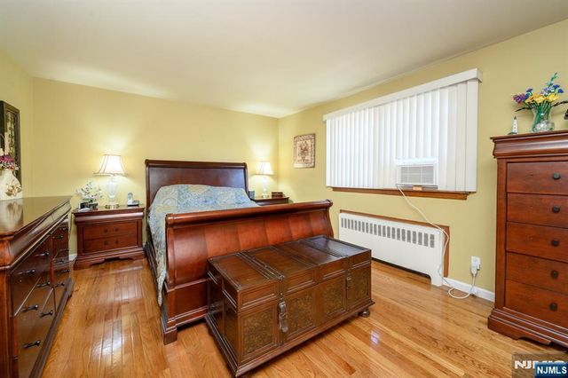 35 Werneking Place, Little Ferry, NJ 07643