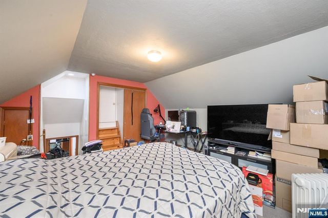35 Werneking Place, Little Ferry, NJ 07643