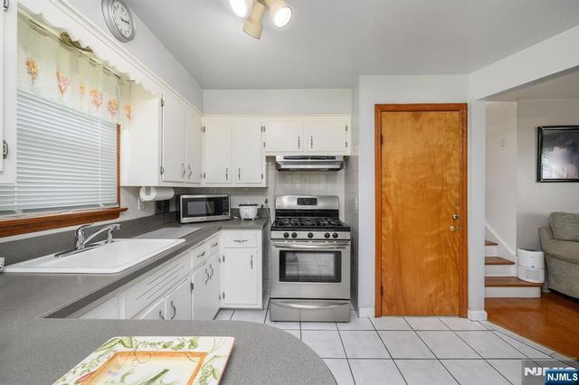 35 Werneking Place, Little Ferry, NJ 07643