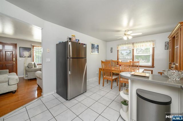 35 Werneking Place, Little Ferry, NJ 07643