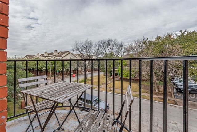 4034 Rawlins Street 208, Dallas, TX 75219