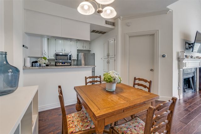 4034 Rawlins Street 208, Dallas, TX 75219