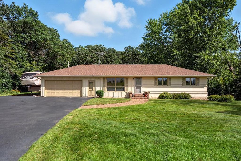 11550 Deuce Road, Elko New Market, MN 55020