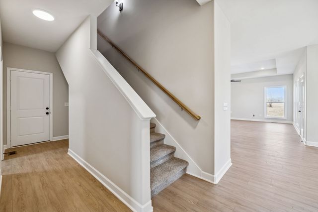 2253 County House Rd, Smithville, TN 37166