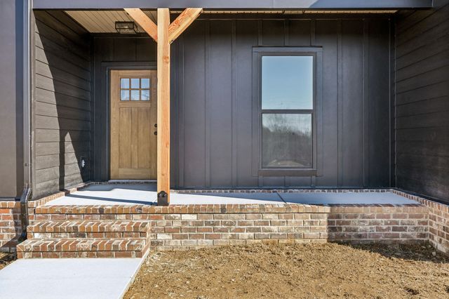 2253 County House Rd, Smithville, TN 37166