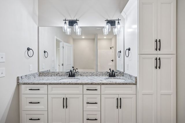 2253 County House Rd, Smithville, TN 37166