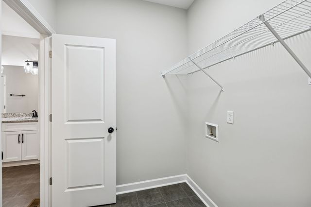 2253 County House Rd, Smithville, TN 37166