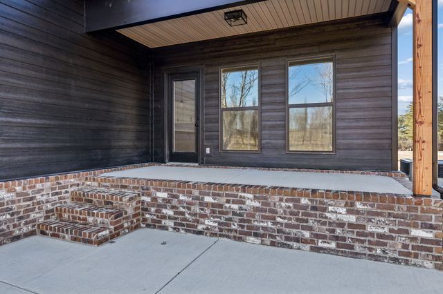 2253 County House Rd, Smithville, TN 37166