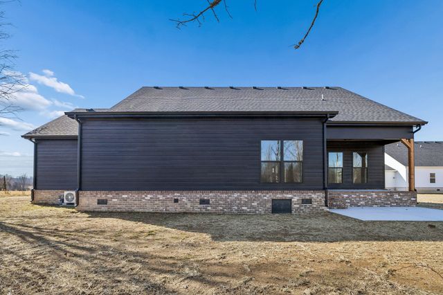 2253 County House Rd, Smithville, TN 37166