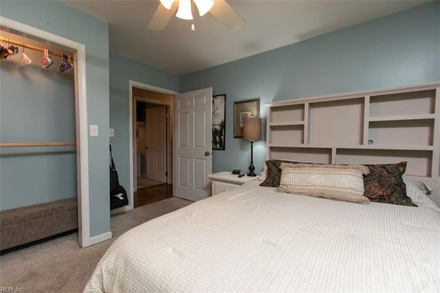 247 Yoder LN, Newport News, VA 23602