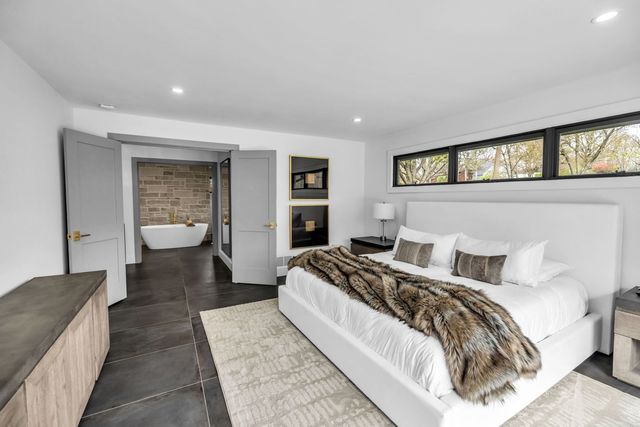 65 S Shores Drive, Decatur, IL 62521